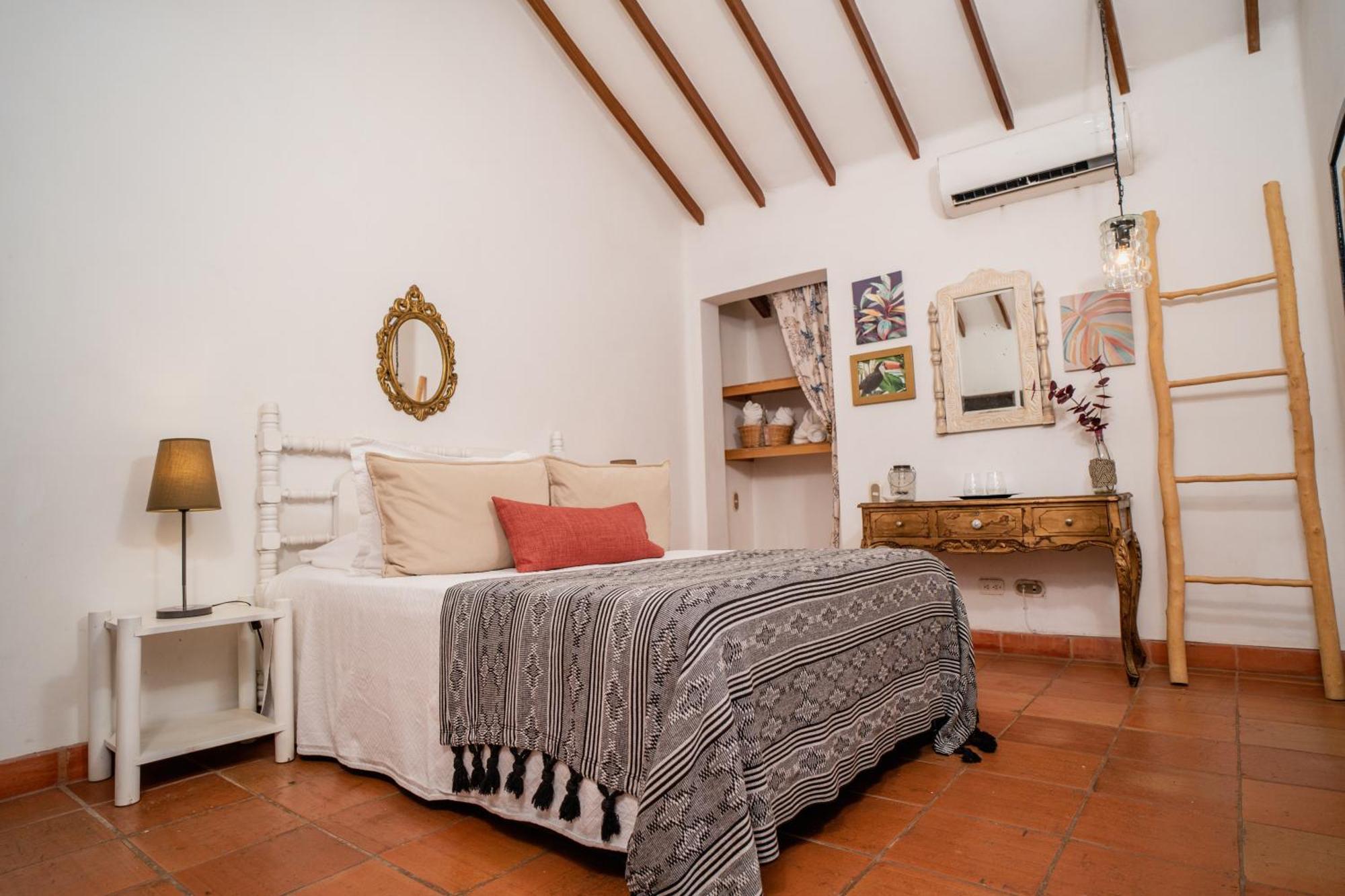 Hotel Boutique Al Alma Santa Fe de Antioquia Extérieur photo